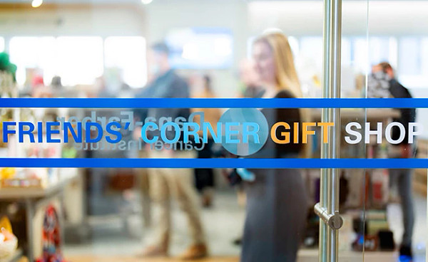 friends-corner-gift-shop-653x447.jpg