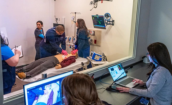 nursing-simulation-center-653x447.jpg